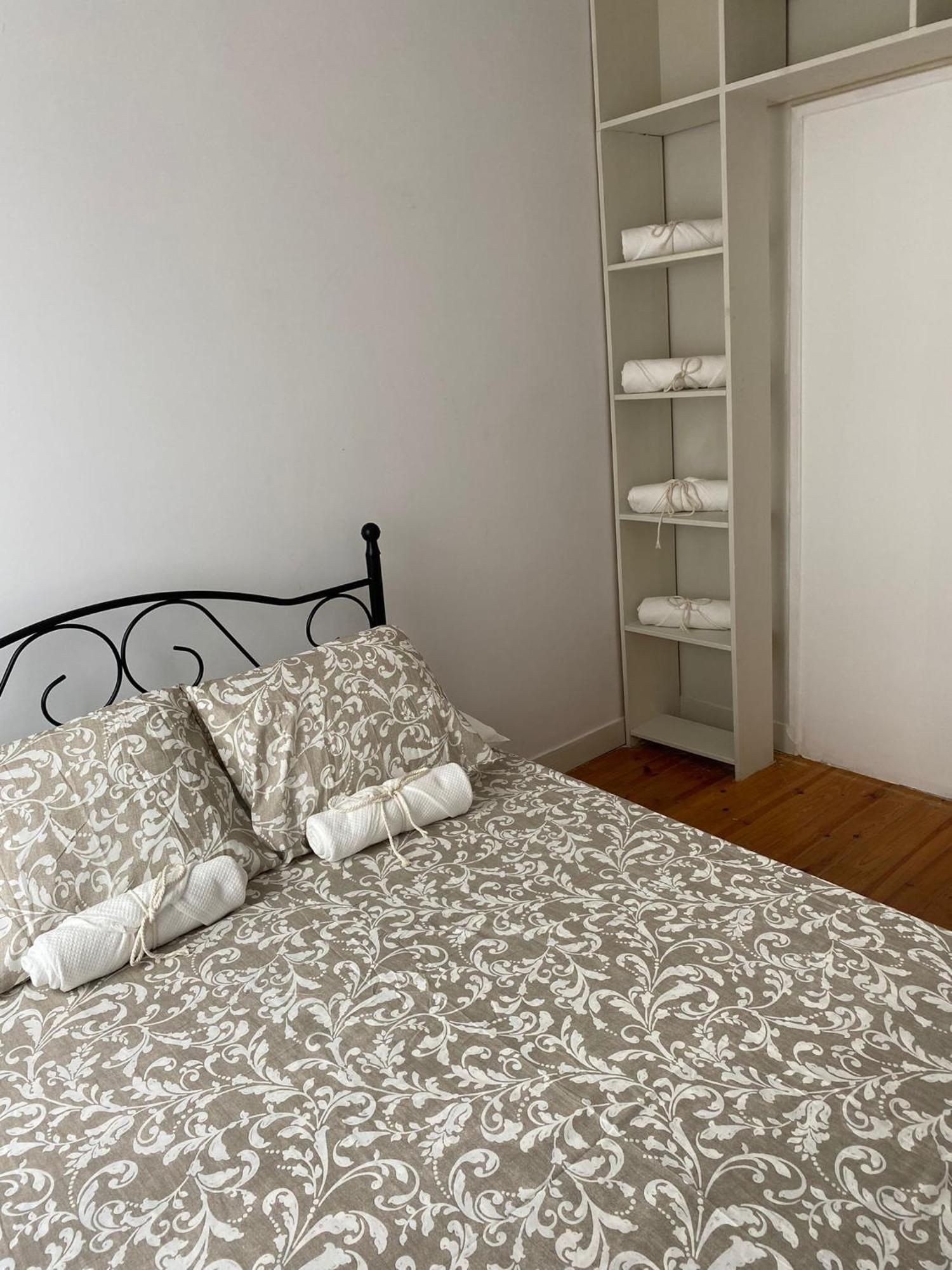 Travelers House Habitación en casa particular Setúbal